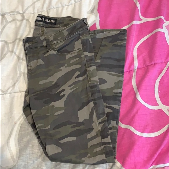Express camo ankle jeggings - Picture 2 of 2